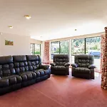 Mill House - Wanaka Holiday Home