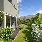 Lismore Views