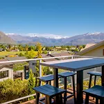 Kings View - Wanaka Holiday Home