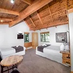 Te Wanaka Lodge