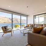 Spinnaker Apartment 5 - Christchurch Holiday Homes