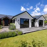 Wanaka\'S Oasis Escape