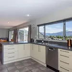 Wanaka Views On King