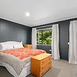 Kings Drive - Wanaka Holiday Home