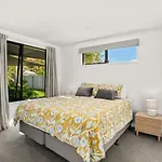 Relax On Snowberry - Wanaka Holiday Home