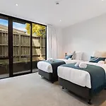 Ahurei Apartments