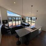 Easy-Living In Wanaka