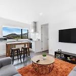 Studio 33
