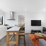 Studio 33