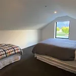 Wanaka Mountain View