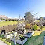 Wanaka Holiday Home
