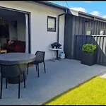 Guest House On Sapphire