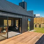 Wanaka Adventure Retreat