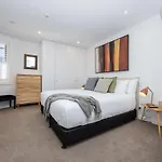 Marina Views - Luxury Apartment