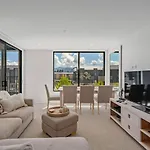 Winton Wonder - Wanaka Holiday Apartment