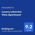 Luxury Lakeview Vista Apartment