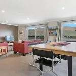 Wanaka \'Mount Iron Edge\' With Mountain Views