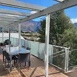 Stunning Bob Lee Place