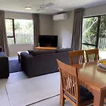 Sunny Warren In Wanaka