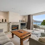 Luxury Lakeview On Ardmore With Sauna