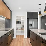 Scenic Riverslea - Wanaka Holiday Home