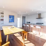 Stylish Panoramic Mountain And Lake Views