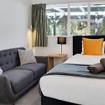 Archway Motels & Chalets