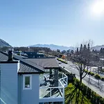 Summit View Lodge