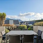 Alpine Retreat - 3 Bedroom