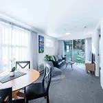 Central Luxury Apartment 114