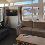 Hampshire Holiday Parks - Glendhu Bay