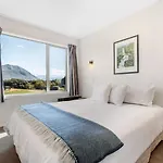 Home With Alpine Views Wanaka