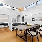 Penthouse With Marina Views - Studio Or Two Bedroom Apartment