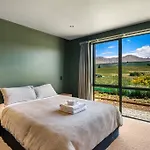 Mountain Serenity Retreat