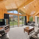 Smiths Retreat