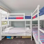 Kirimoko Retreat - Wanaka Holiday Home