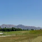 Mountain Majesty - Wanaka Holiday Home