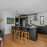 Peak Retreat - Wanaka Holiday Home