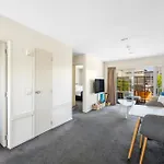 Bright Cozy Apartment - Wanaka Cbd - Free Parking