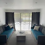 Fairway Motel & Apartments