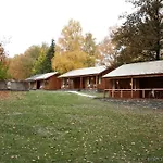 Minaret Lodge
