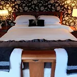 Mount Maude Country Lodge