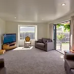Allenby Place