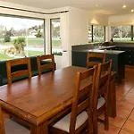 Hedditch Hideaway
