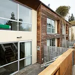 Villa 62
