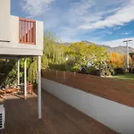 Lakeview Heights - Wanaka Home - Bachcare Nz