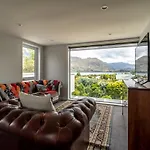 Views, Space, Comfort, The Perfect Holiday Treat