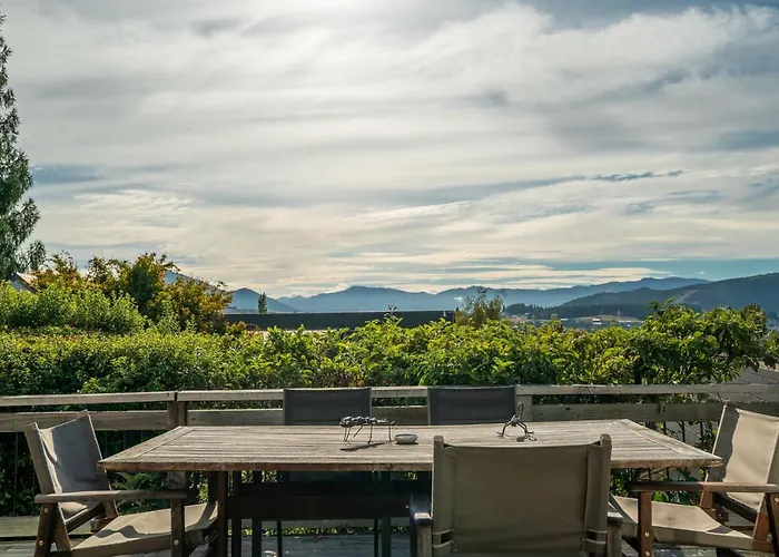 Goodall Crib - Wanaka Holiday Home