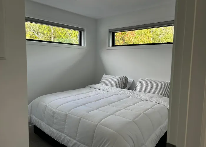 Wanaka Escape - Modern 2 Bedroom House