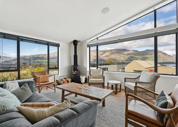 Mahaanui South - Wanaka Holiday Home